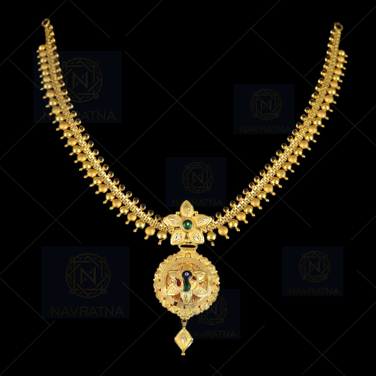 Pin by sharleen nushrat on my gold | Bridal gold jewellery, Gold bride  jewelry, Gold jewelry outfits