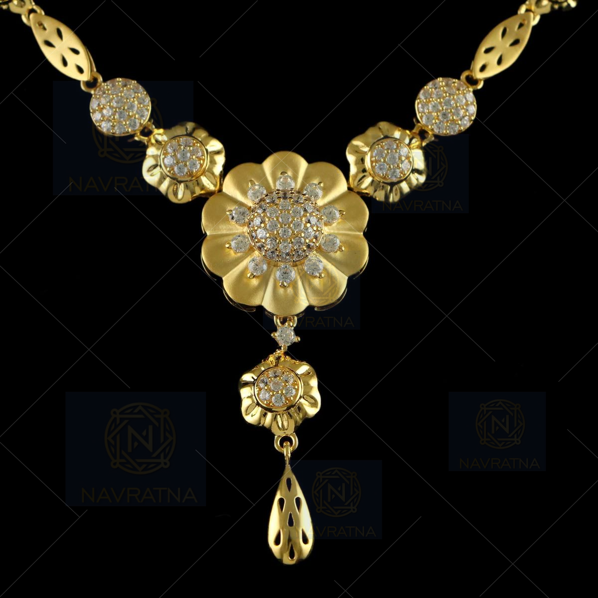 Gold casting necklace on sale designs