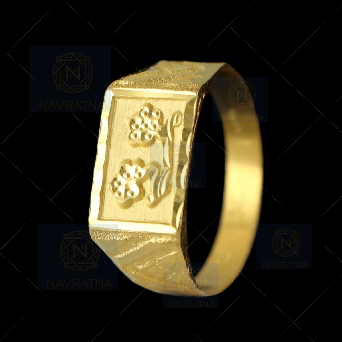 Round Party Natural Diamond Solitaries Yellow Gold Men's Ring, Weight: 8  Gram, Size: Free Size at Rs 141500 in Mumbai