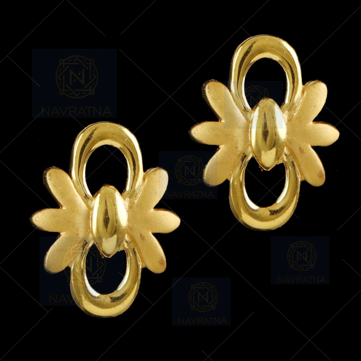 Bhima Jewellers 22k (916) Yellow Gold PLAIN GOLD CASTING STUDS Stud Earrings  for Women : Amazon.in: Fashion